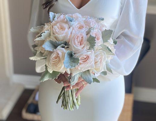 The most stunning bridal bouquet