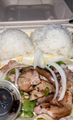 Grilled pork with rice