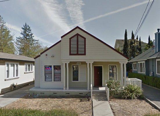 Welcome to Peony Massage
 Address: 840 3rd St, Santa Rosa, CA 95404
 Tel: (707) 528-3018
 
 9:00 AM - 10:00 PM