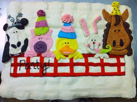 Barnyard Animals Cupcake Cake