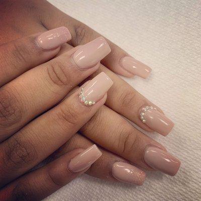 Acrylic nails