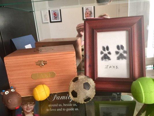 Beautiful urn & treasured paw prints. Thank you Family Pet Mortuary for the compassion & dignity you showed our beloved Jake.