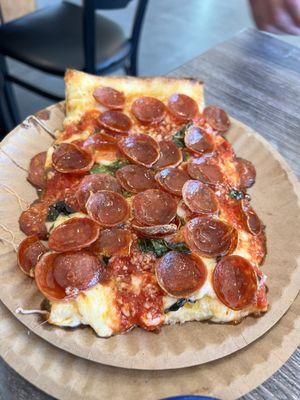 Square grandma w/ cup pepperoni