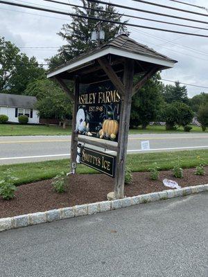 Welcome sign