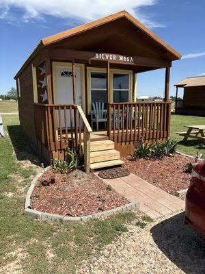 Exterior of our cabin.