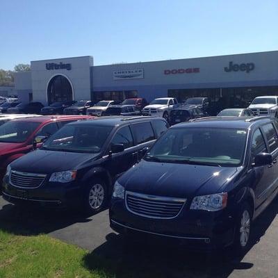 Uftring Chrysler Dodge Jeep Ram in Pekin