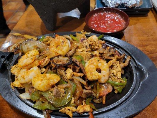 Texas fajitas, Shrimp, steak and chicken