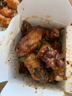 Spicy chicken wings