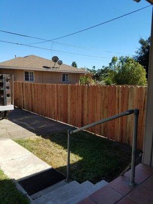 Dogear fence redwood.