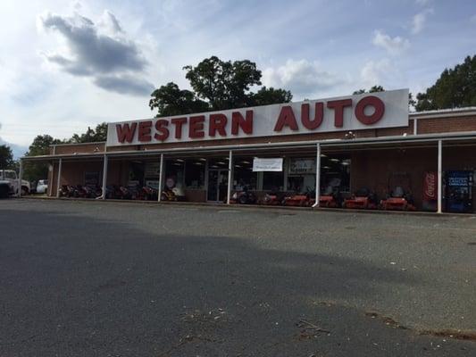 Western Auto Associate Store