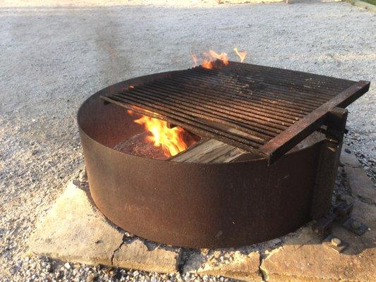 Nice firepits with moveable grates