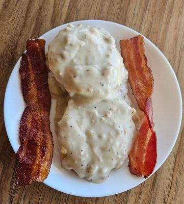 Biscuits and gravy with bacon