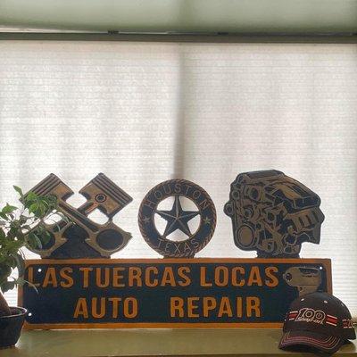 LAS TUERCAS LOCAS AUTO REPAIR