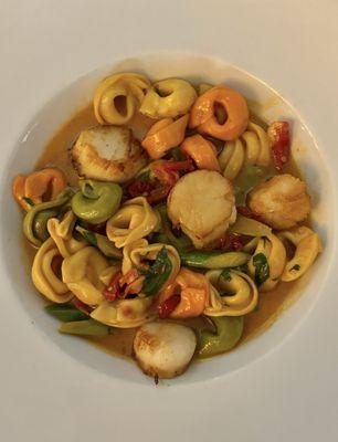 O M G !!! SUCCULENT tortellini with scallops, asparagus and sun-dried tomatoes (4/19/24)