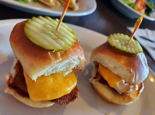 Grilled chicken sliders.