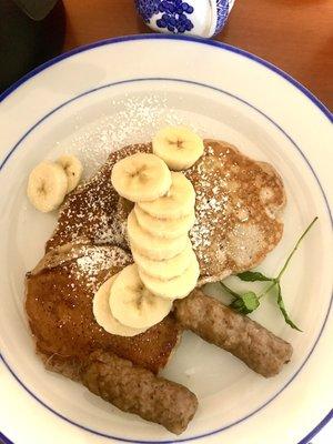 Spicy banana pancakes with sausage