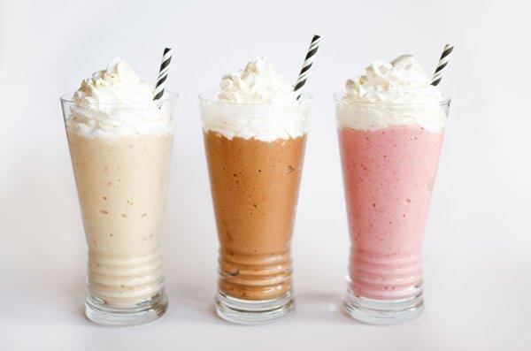 VANILLA, CHOCOLATE ABN STRAWBERRY MILKSHAKE