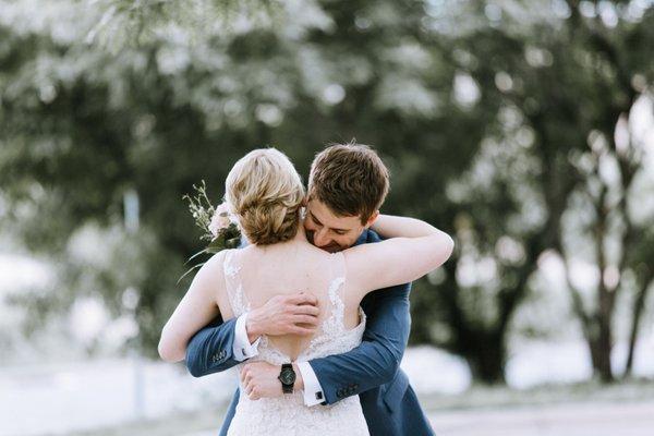 Photo by Kate Becker Photography | Lydia + Jake | First Look at Cafe Lurcat