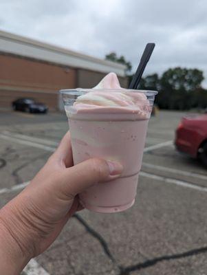 Strawberry soft serve dropped recently so I had to try it. It tastes a bit artificial; I prefer the plain vanilla.