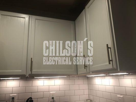 Under Cabinet Lighting www.ChilsonsElectrical.com