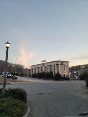 back in the frontage road to the hotels cracker barrel located there along with Bob Evans and Applebee's