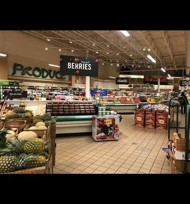 Produce section always smells great in here! A/C is excellent!