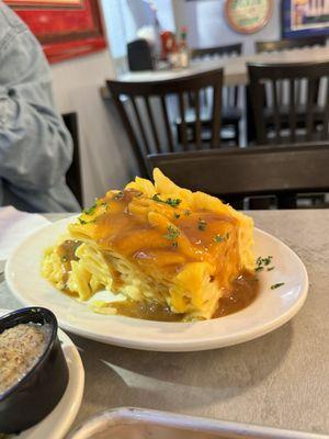 Mac & Cheese with gravy