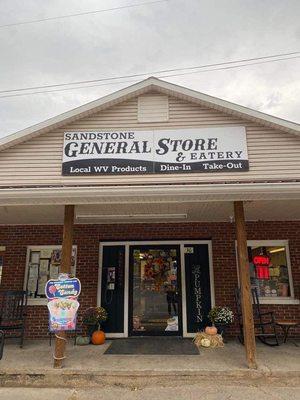 Welcome to Sandstone General Store and Eatery