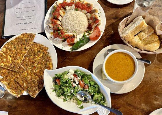 Pide, Beyti, Lavash salad, lentil soup