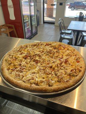 Chicken bacon ranch pizza