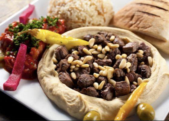 HUMMUS WITH BEEF SHAWARMA