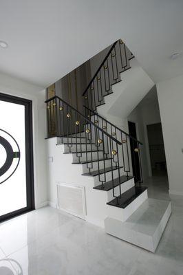 Custom Built Staircase. From railings to step.