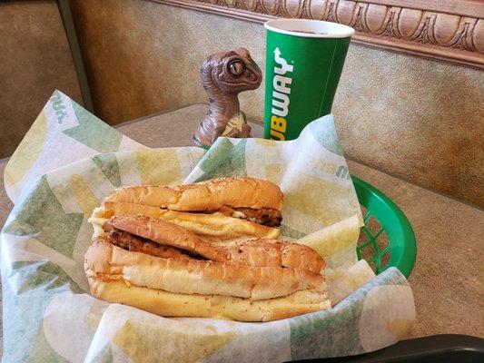 Bob the Raptor says "This is a limited time rib sandwich!"