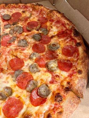 Pepperoni & Sausage Pizza