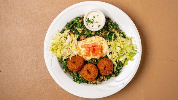 Falafel salad