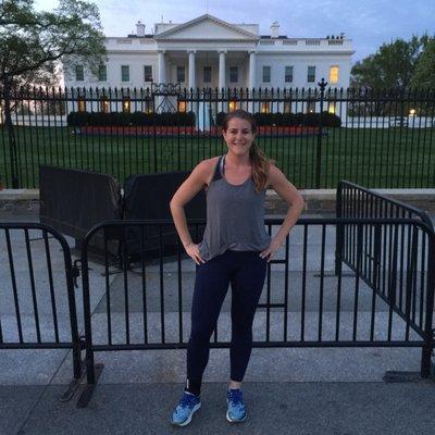 Example of a fun workout. Never thought I would be able to jog to The White House, but we did and it was fun :)