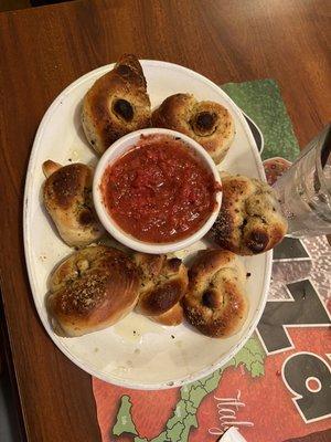 Garlic Knots