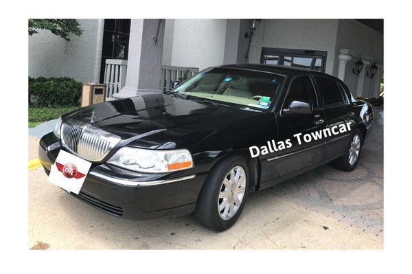 Dallas Town Car