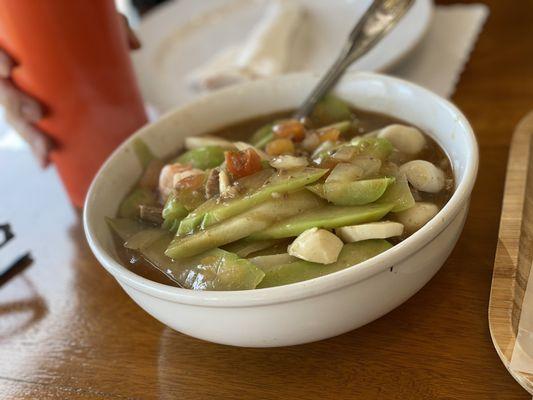 Chayote sauté with shrimp and pork