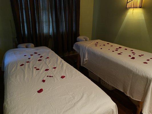 Couples massage room