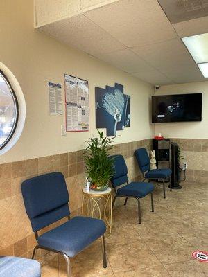 Emerald Medical Marijuana Clinic Office Lobby