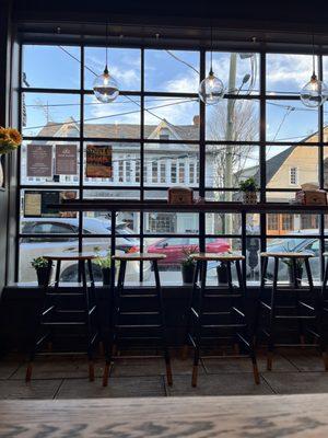 Interior, counter seating