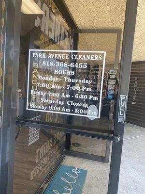 Store hours