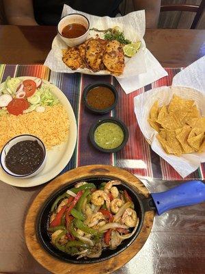 Fajitas de camaron, Birria tacos, Tortilla chips with salsa