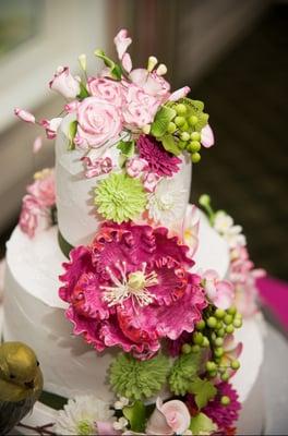 wedding cake by Trifles