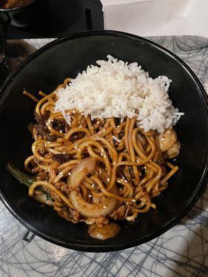 Beef and chicken Udon noodles with "Chefs Favorite" sauce and white rice