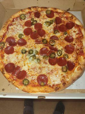 This is supposed to be a Pepperoni pizza and Jalapeños.