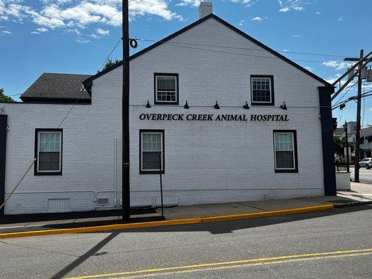 Exterior of Overpeck Creek Animal Hospital