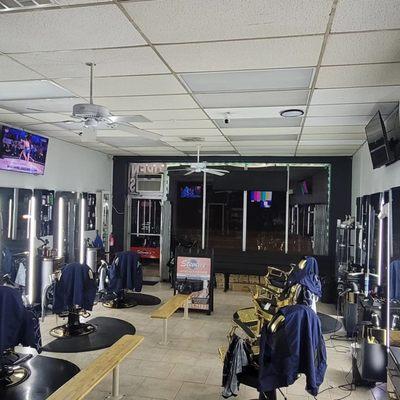 Universal Latino Barbershop