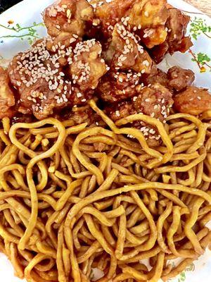 Sesame chicken and lo mein